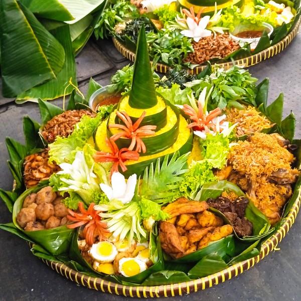 nasi tumpeng bintaro