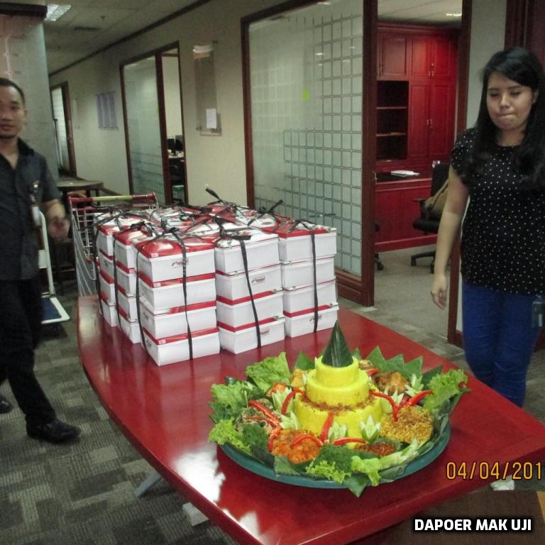 nasi tumpeng lippo karawaci