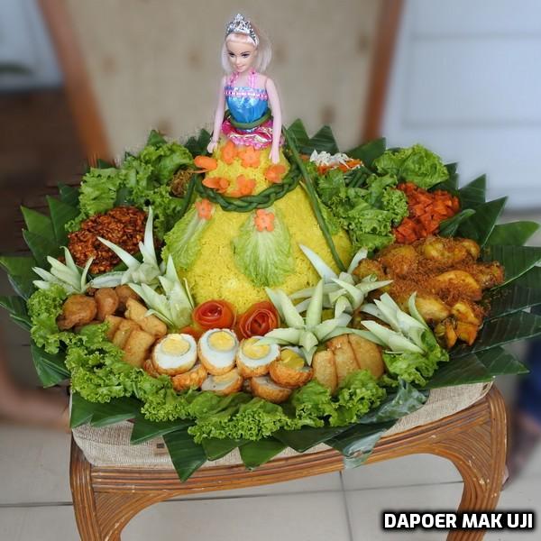 nasi tumpeng barbie