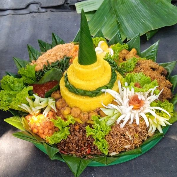 nasi tumpeng di tangerang